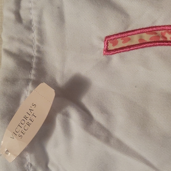 Victoria's Secret lingerie drawstring bag. - Picture 4 of 6